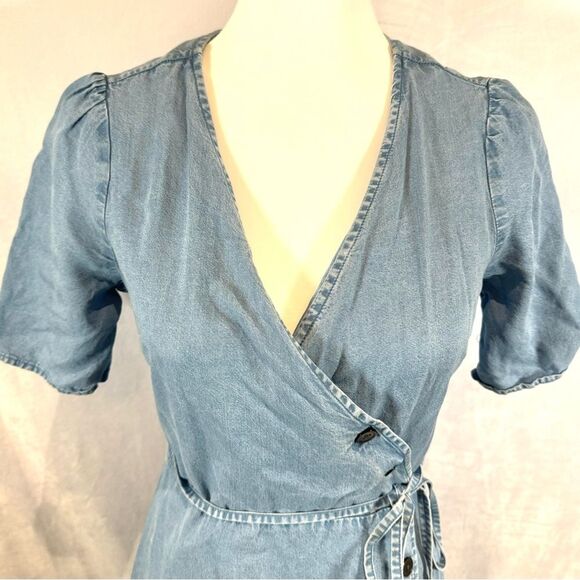 Gap chambray denim button side midi wrap dress size XS - Picture 3 of 7